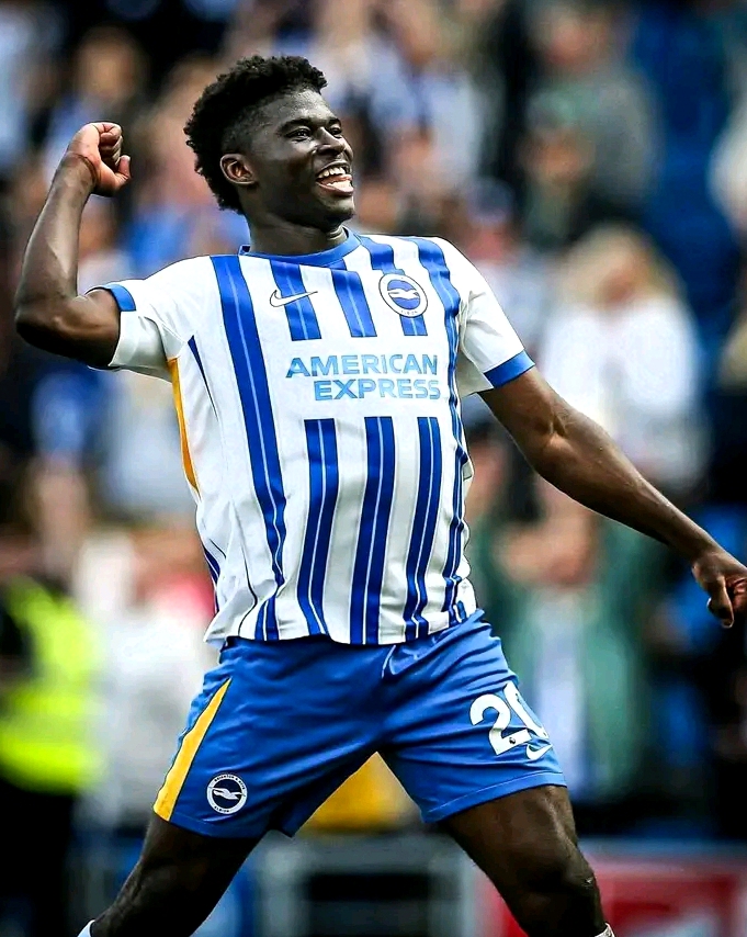 Manchester United Transfer News: Ruben Amorim Weighs In on Midfield Recruitment Amid Carlos Baleba Links