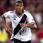 Manchester United Sets Sights on £70m Brazilian Prodigy Rayan